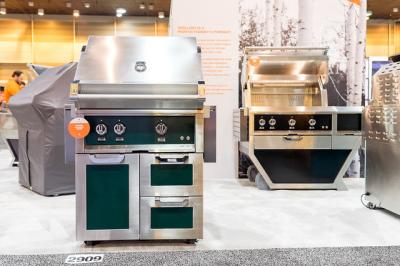 42" Hestan Outdoor Built-In Grill With Natural Gas in Grove - GABR42-NG-GR
